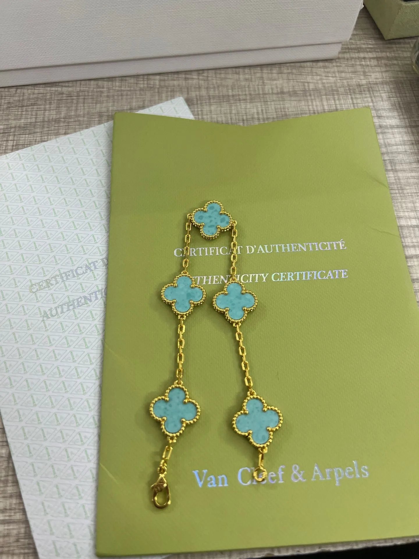 Van Cleef &amp; Arpels Alhambra Turquoise Gold Paved Chain Bracelet