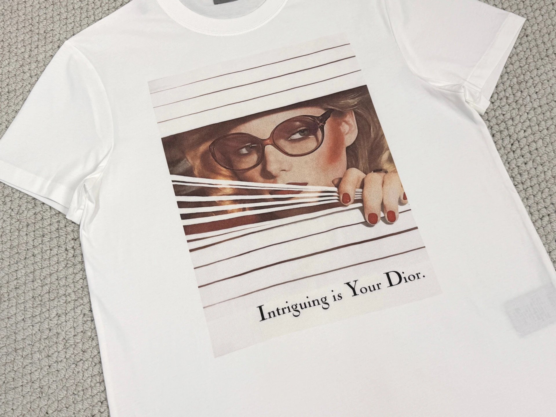 Seconda Graphic Print White Vintage Style T-Shirt