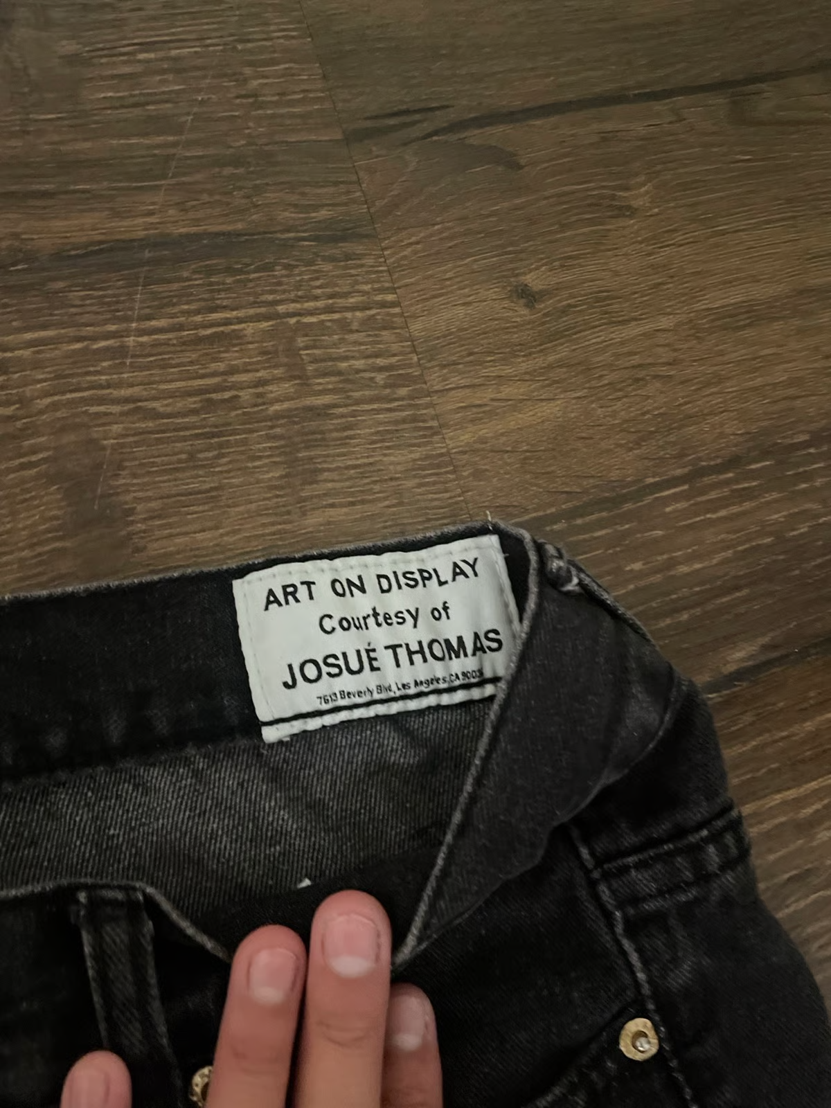 Washed Flared Jeans photo 4