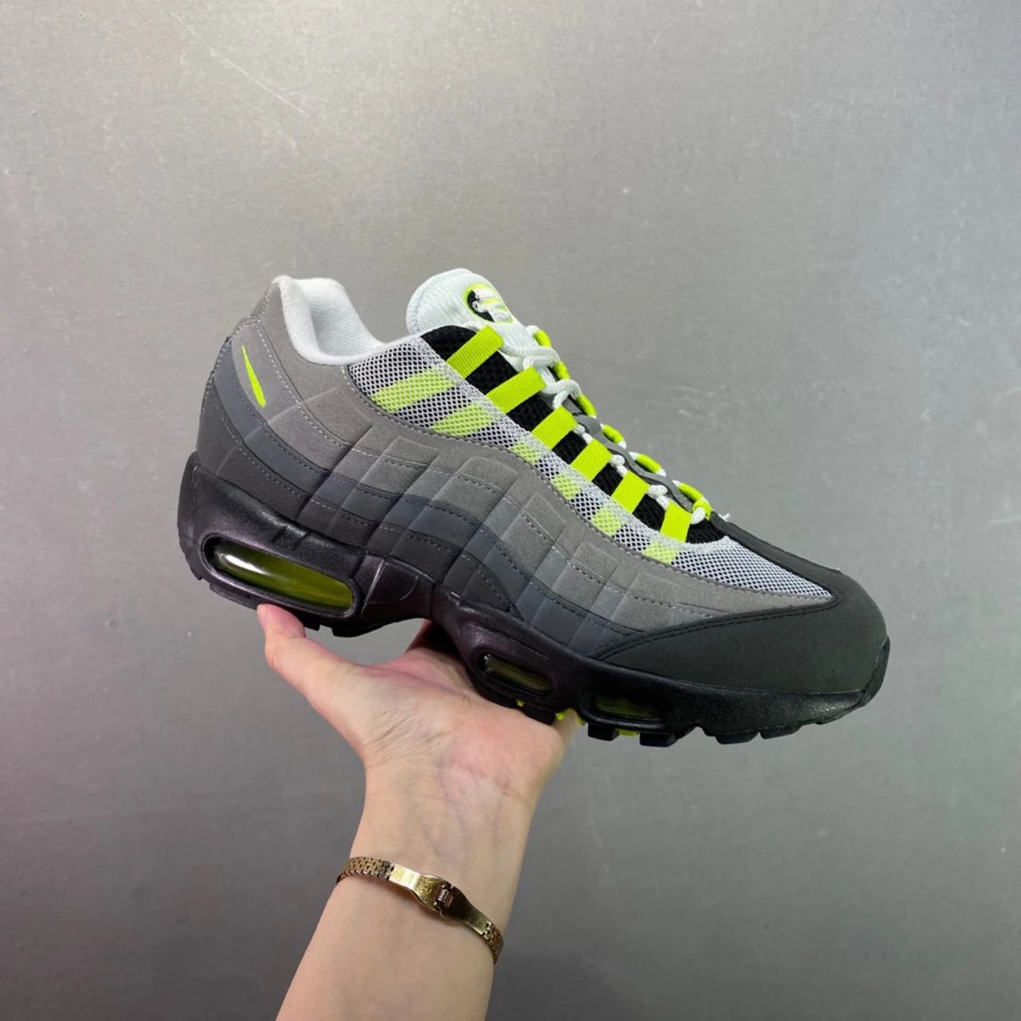Nike Air Max 95 Black Woven Casual Sneakers