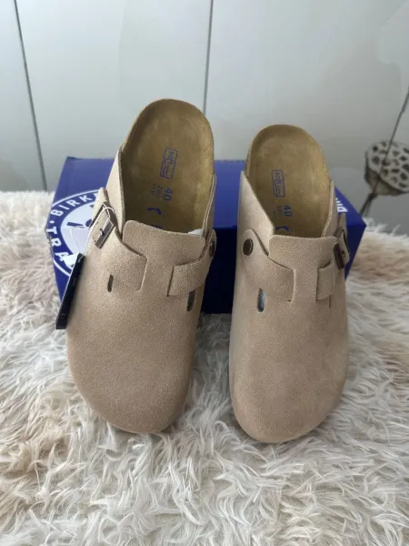 Birkenstock Boston Wool Gray Clogs - 7