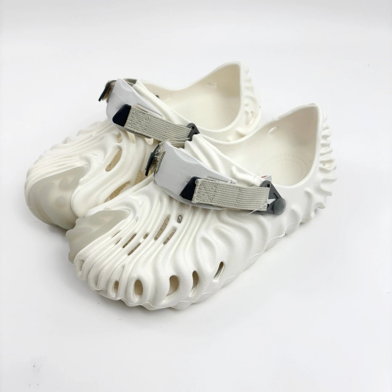 Outdoor Water-Resistant Beach Sandals