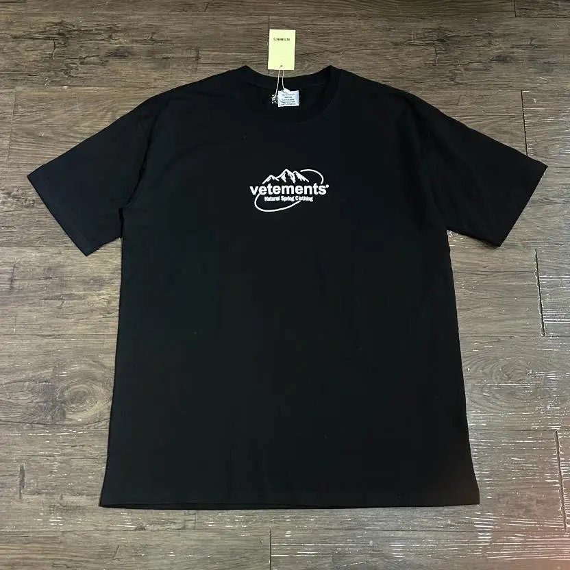 Unisex Loose Casual T-Shirt photo 6