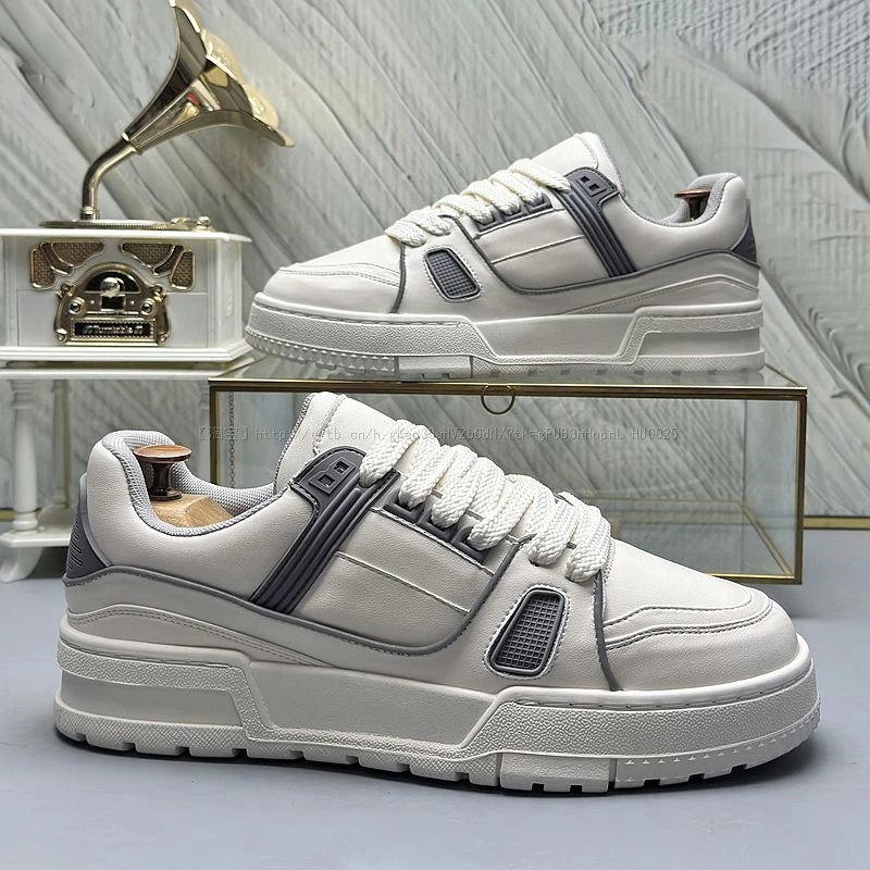2025 European Men's Breathable Thick-Soled Genuine Leather Casual Sneakers