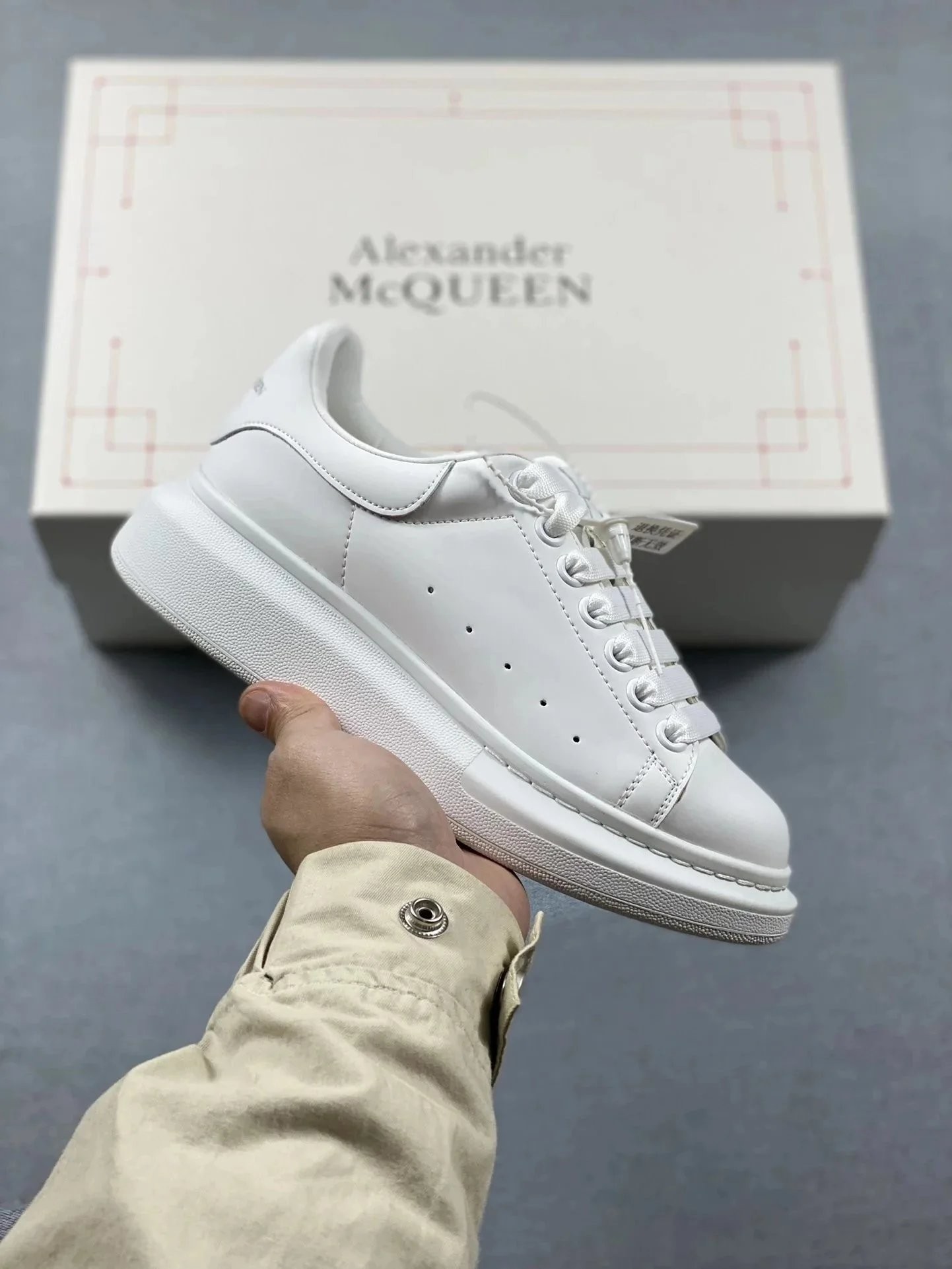 Alexander McQueen Low-Top Sneakers photo 3
