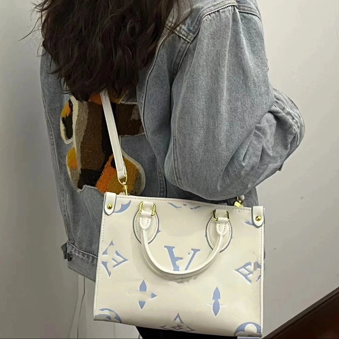 Louis Vuitton Onthego Monogram Print Tote Bag