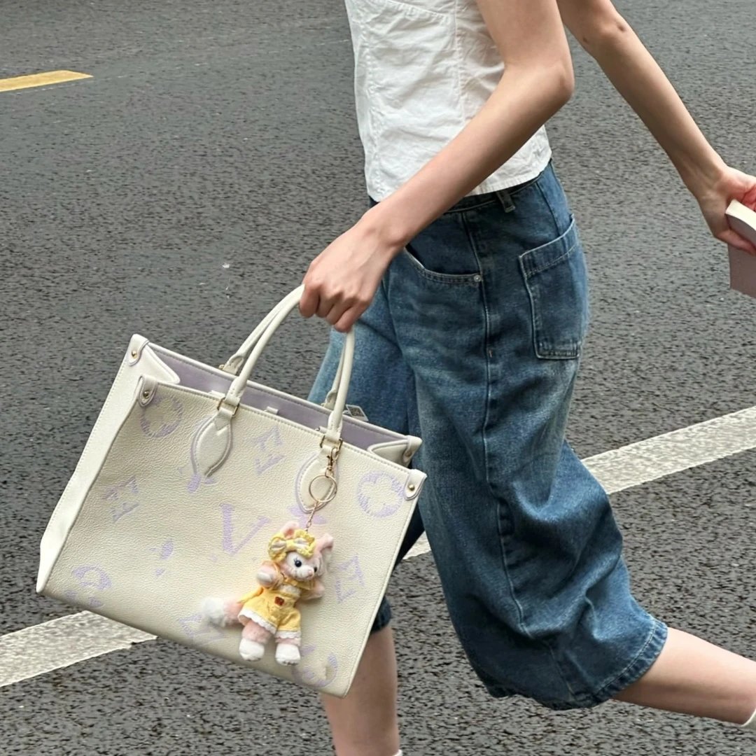 Louis Vuitton Onthego Monogram Print Tote Bag