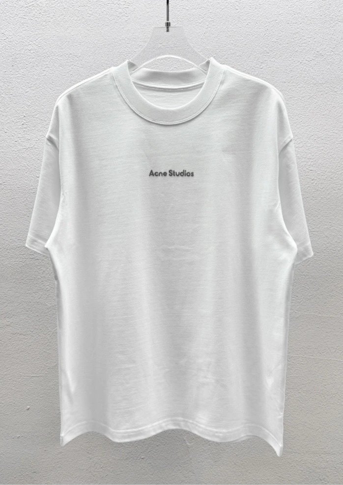 AQUA MOA White Graphic Heart Print Oversized T-Shirt