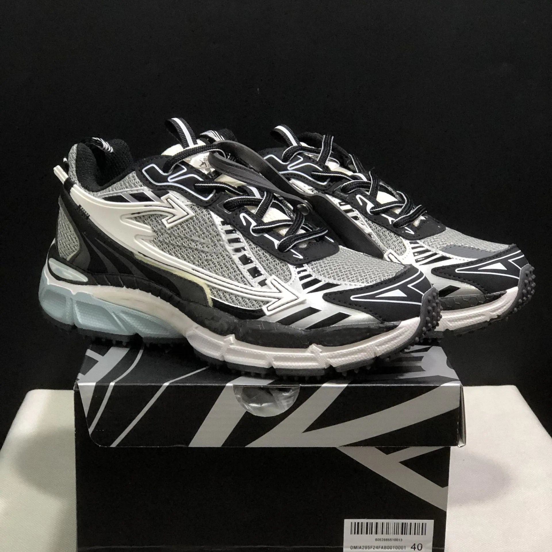 OFF-WHITE Retro Color-blocked Mesh Breathable Chunky Sneakers
