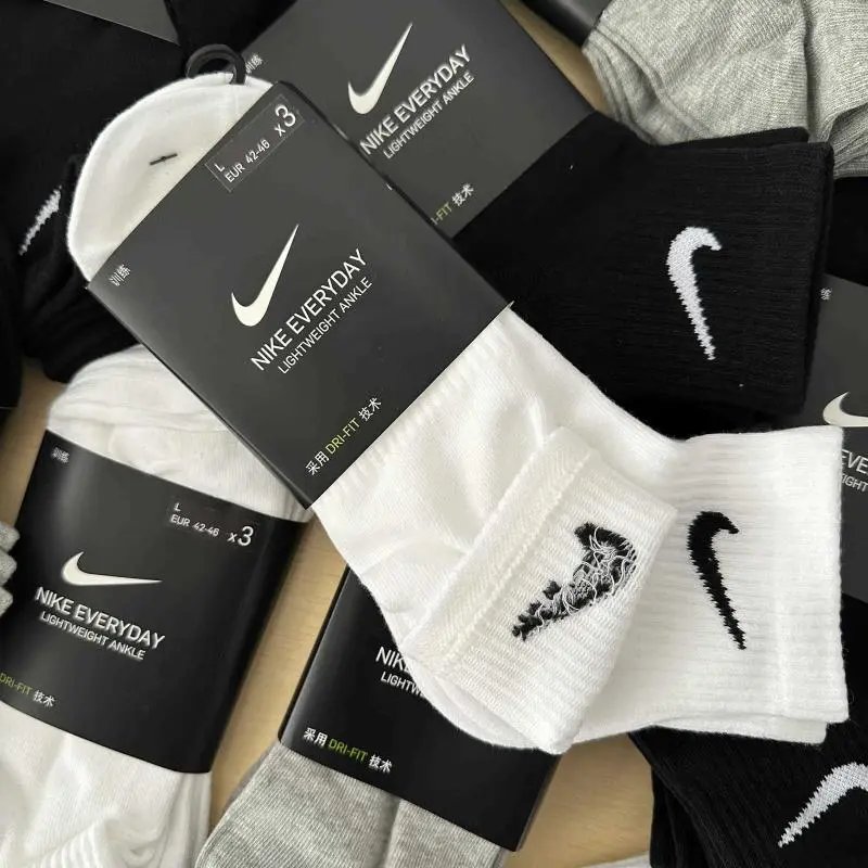 Nike Everyday Lightweight Ankle Black Gray White Casual Socks
