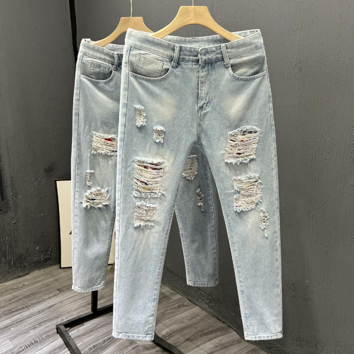 Men's trendy new ripped jeans with personality cropped trousers