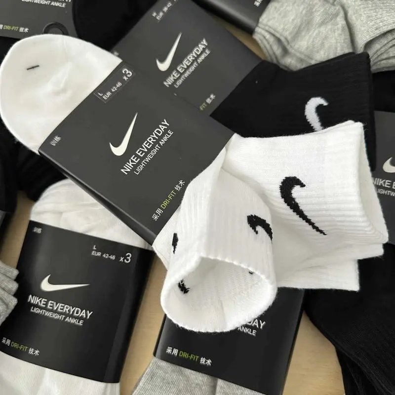 Nike Everyday Lightweight Ankle Black Gray White Casual Socks
