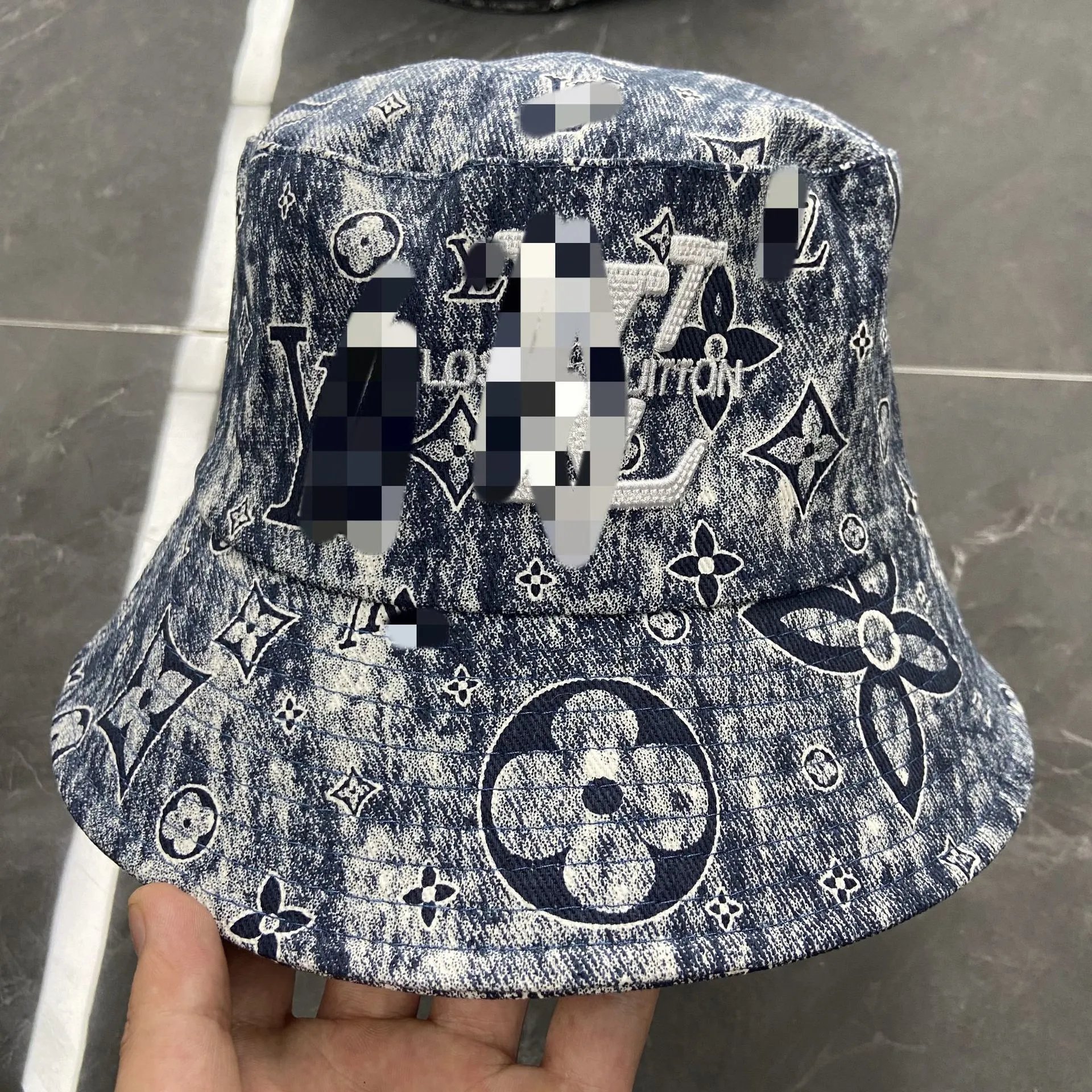 Louis Vuitton Fisherman's Hat photo 3