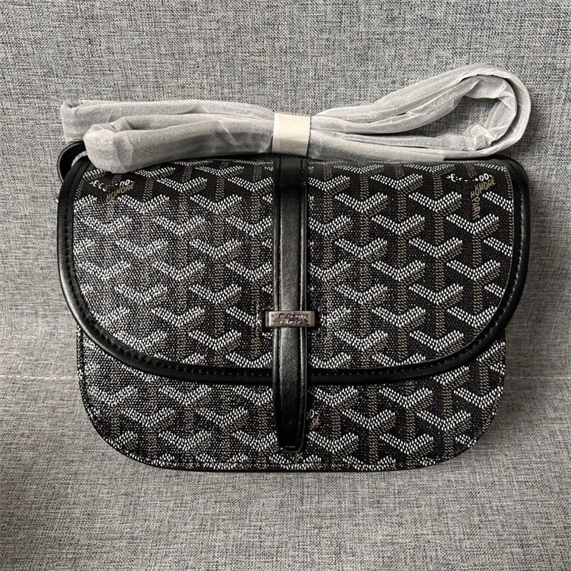 Goyard Saddle Bag, Shoulder/Crossbody Bag