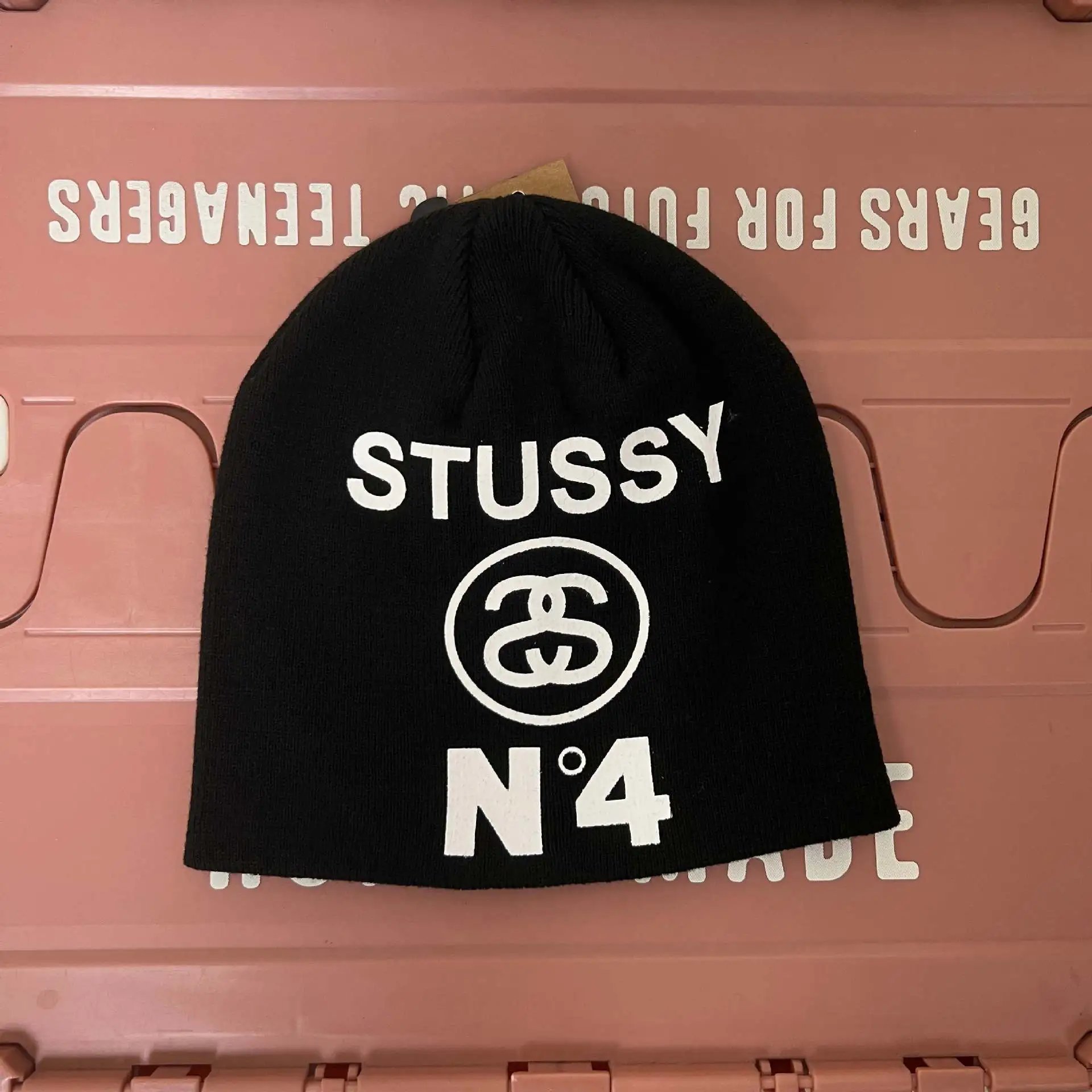 Stussy N°4 Black Hat