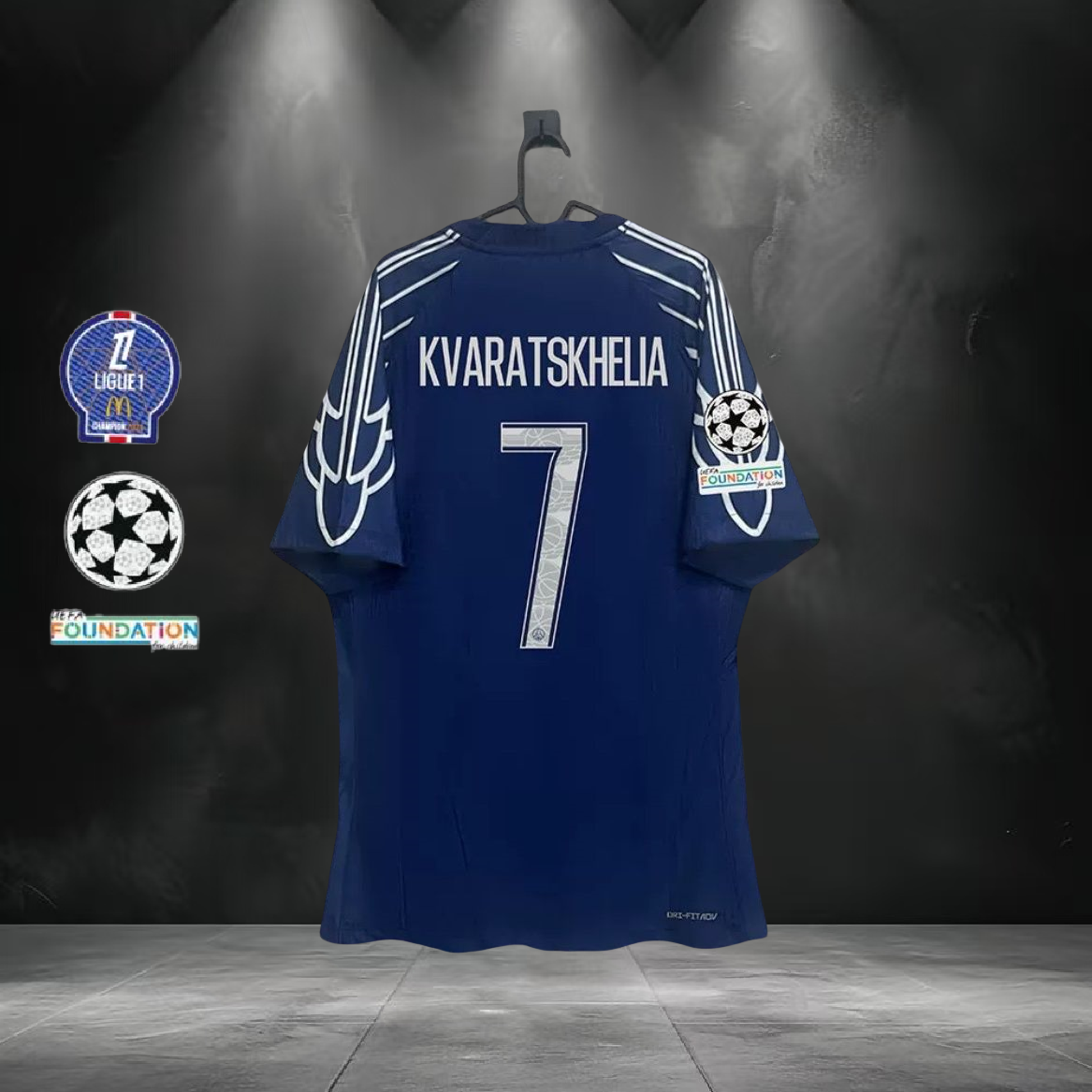 Adidas Kvaratskhelia