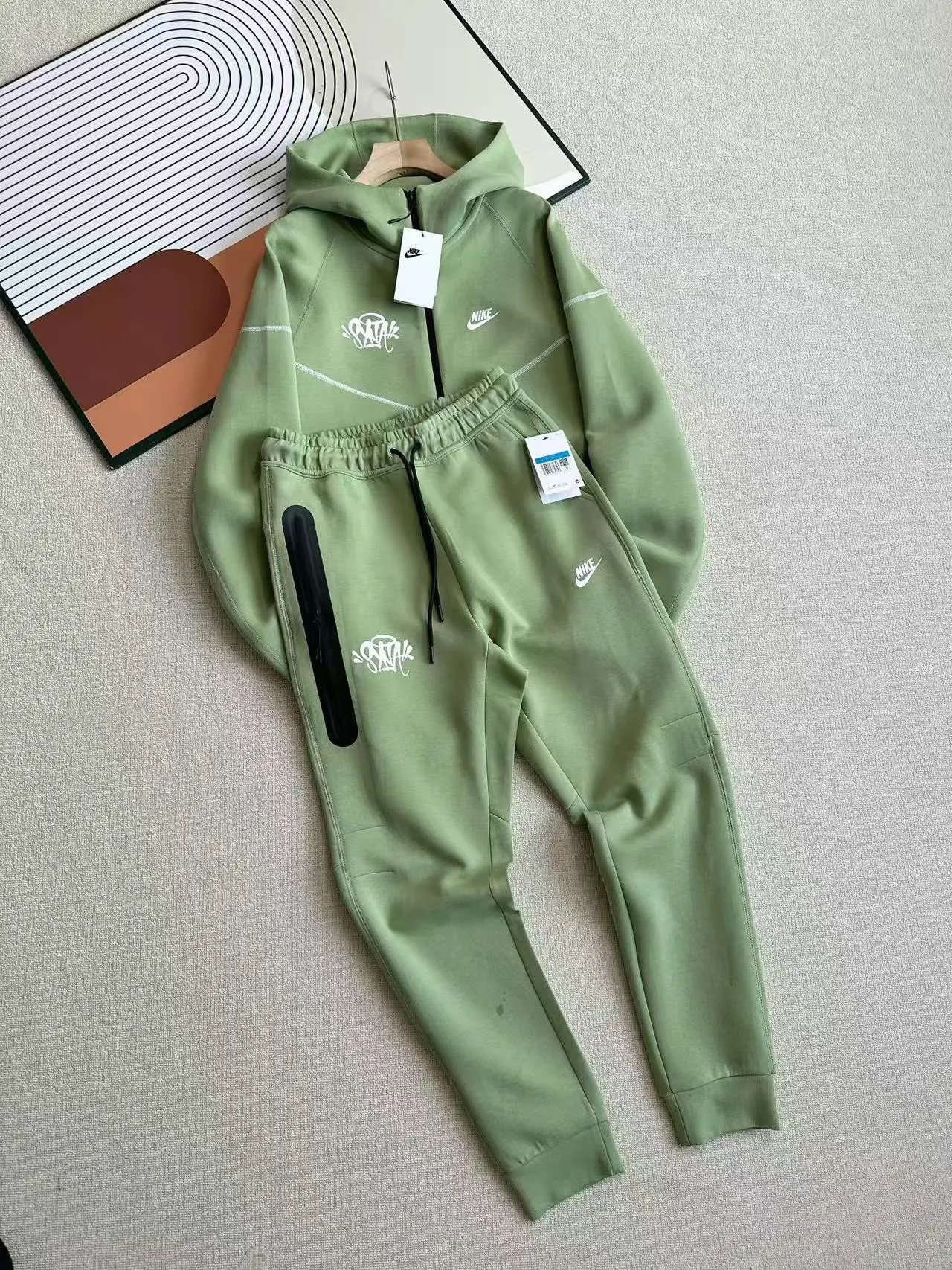 Nike Tech Fleece Gre