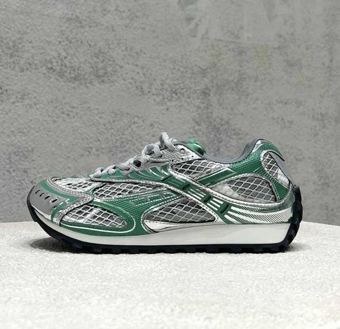 Bottega Veneta Mesh Casual Sneakers photo 6