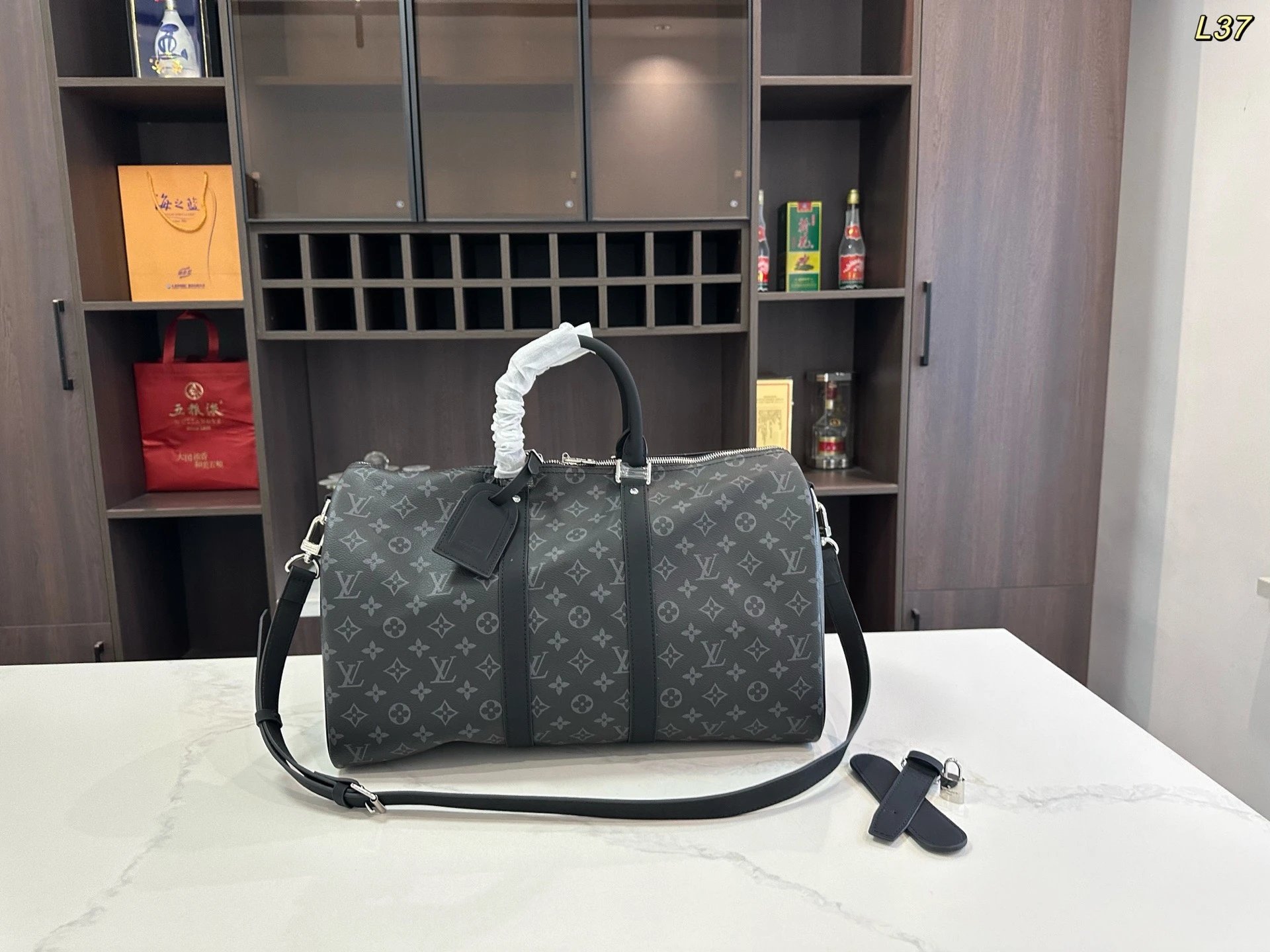 Louis Vuitton Monogr