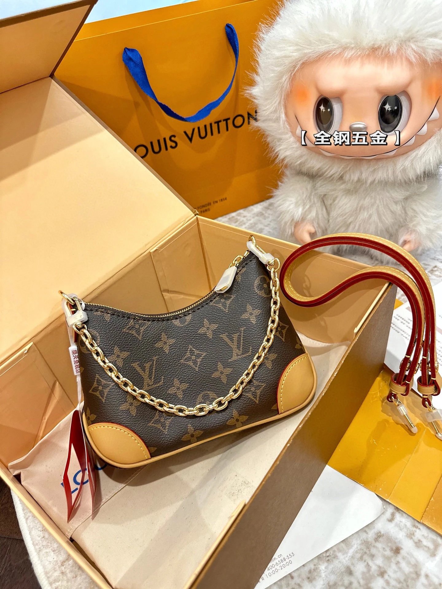 Louis Vuitton Monogr