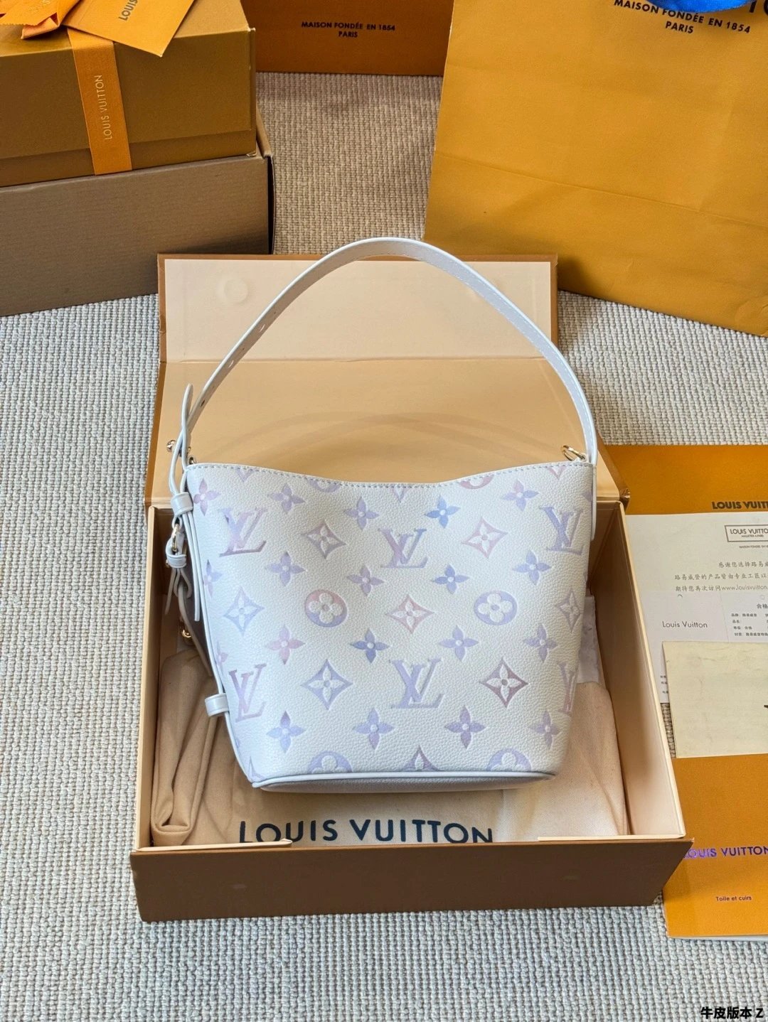 Louis Vuitton Monogr
