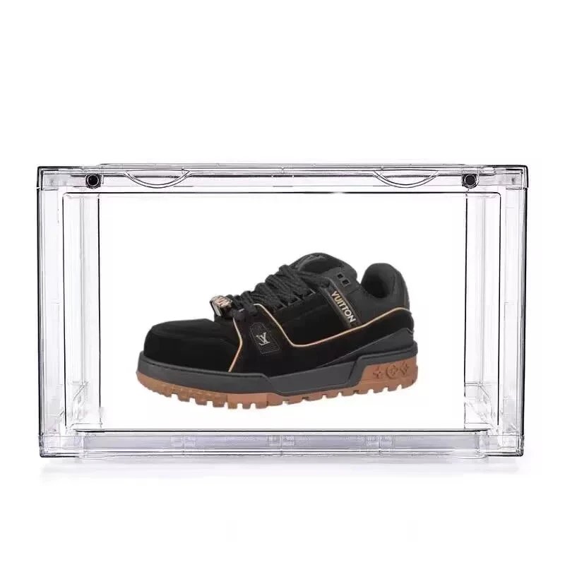 Louis Vuitton Black 