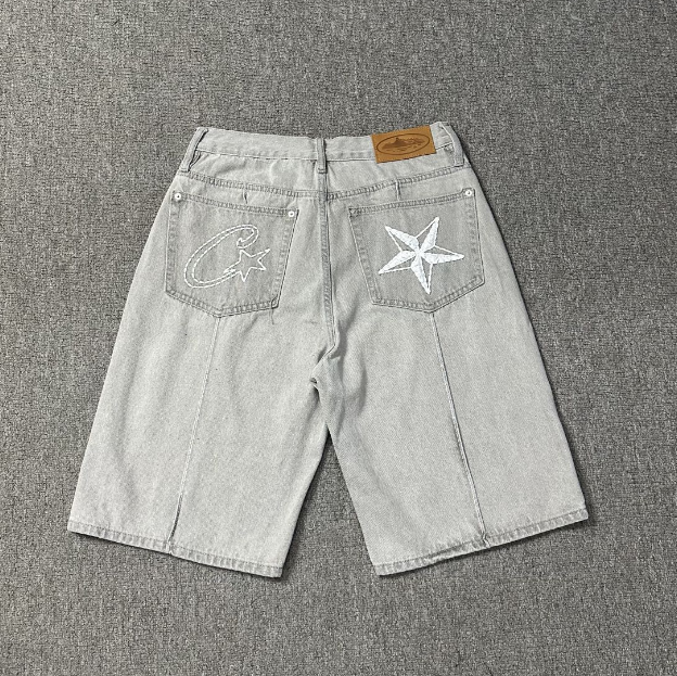 Corteiz Embroidered Five-Pointed Star Denim Shorts photo 4