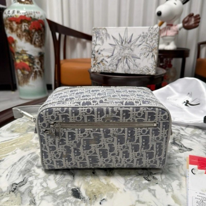 Dior Monogram Grey B