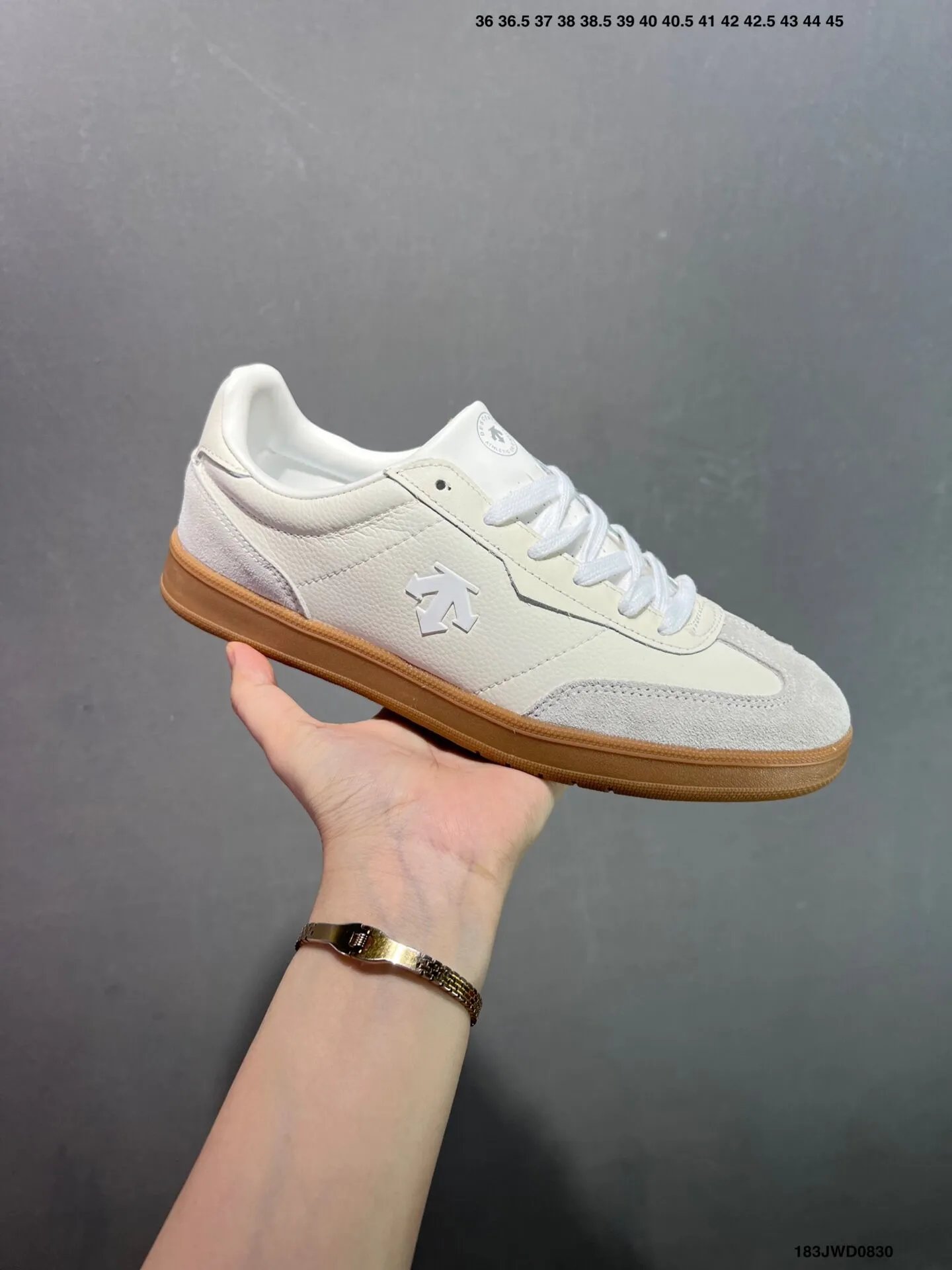 Descente Arrow White