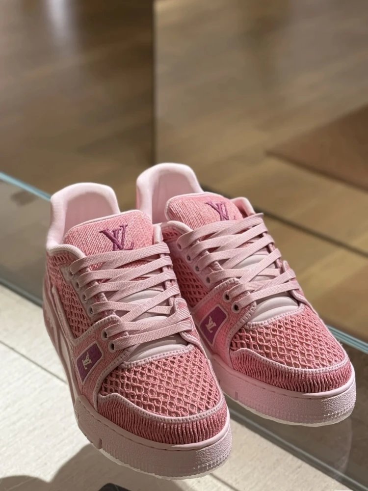 Louis Vuitton Mesh Sneaker photo 7