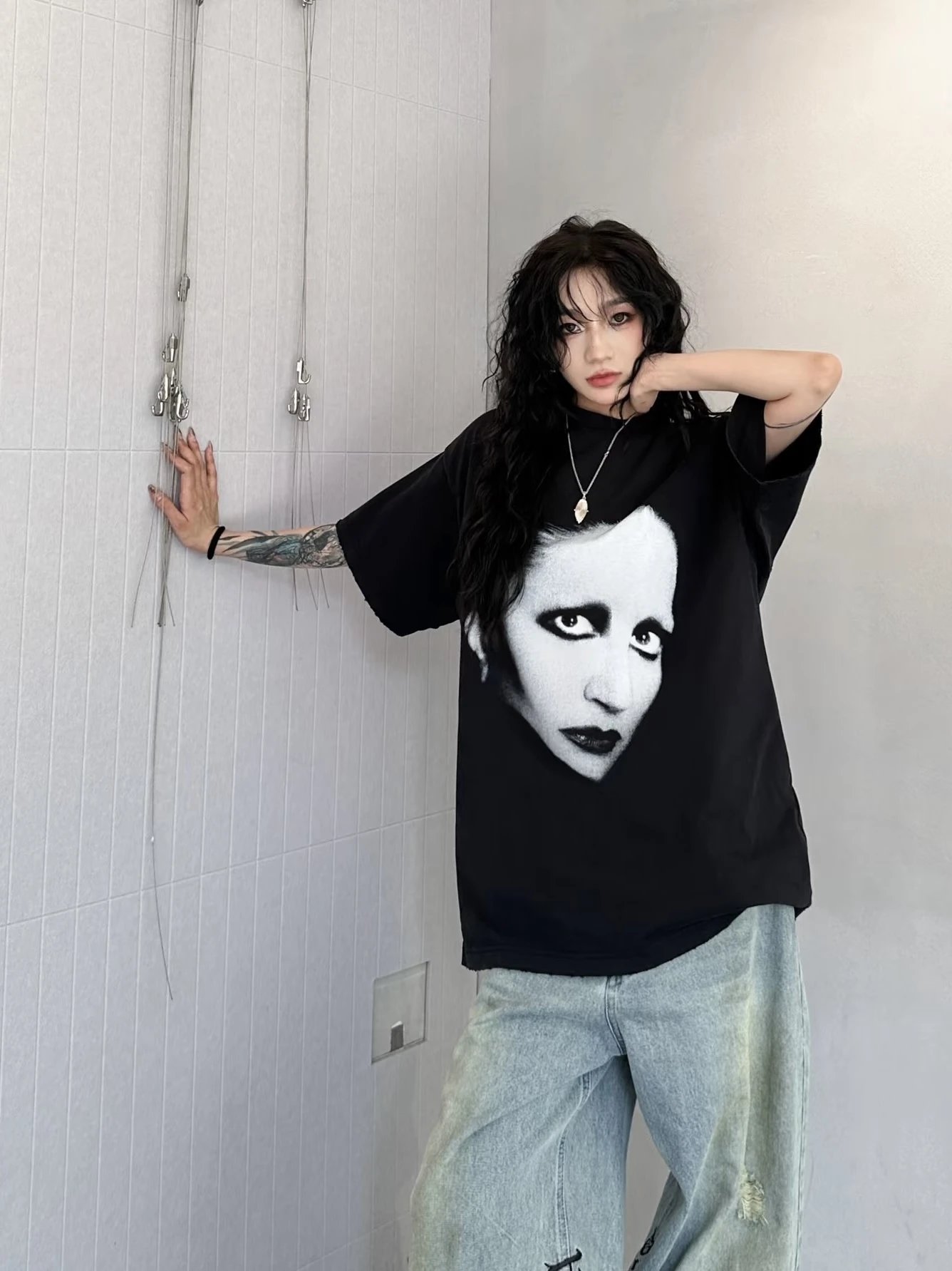 Black Graphic Print Oversized T-Shirt Black Streetwear
