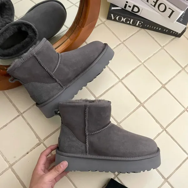 UGG Classic Mini Platform Boots Beige Suede Boots Snow Boots - 3