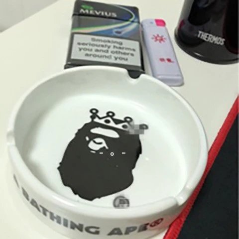 Ashtray photo 8