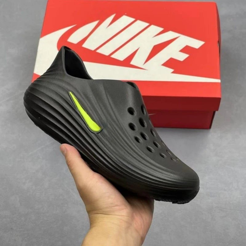 Nike Sandals photo 7