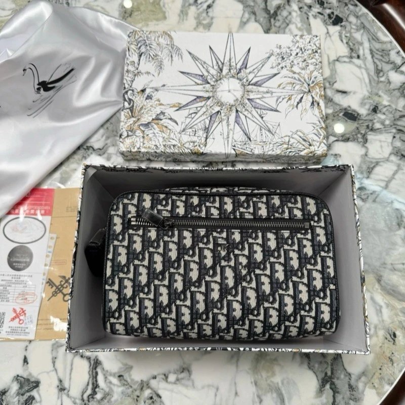 Dior Oblique Black B