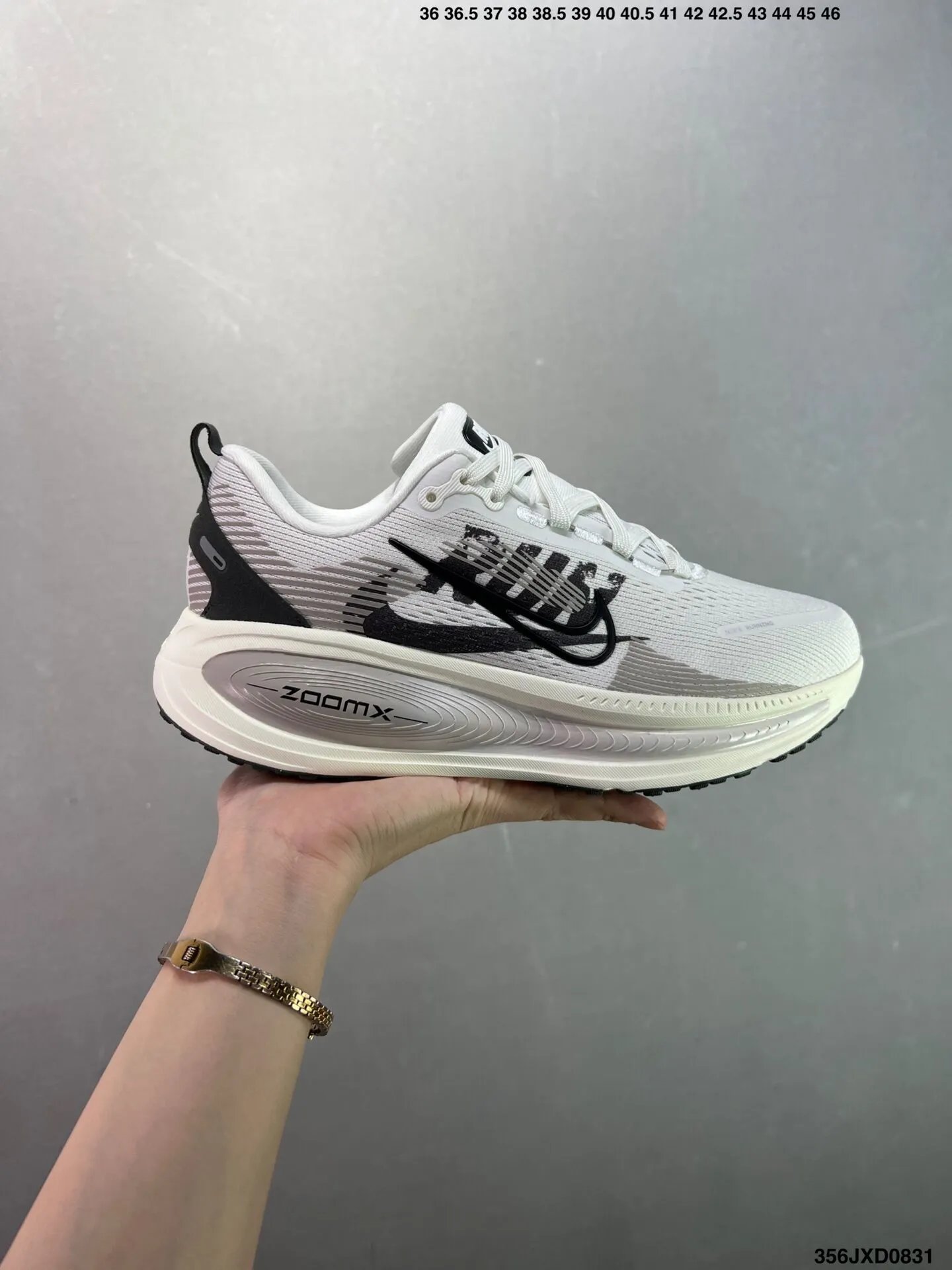 Nike ZoomX White Sne