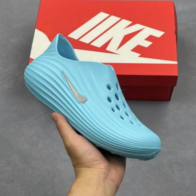Nike Sandals photo 4