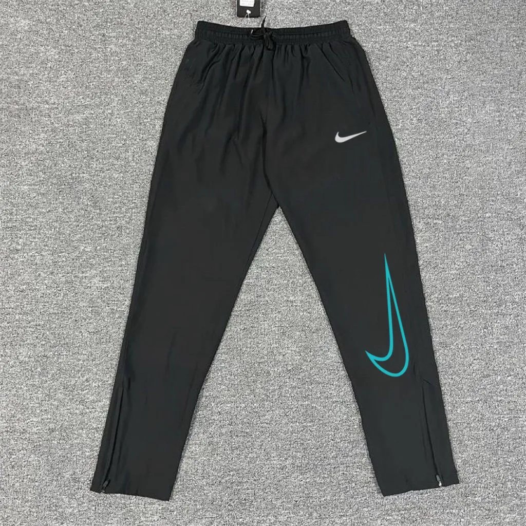Nike Epic Lux Black 