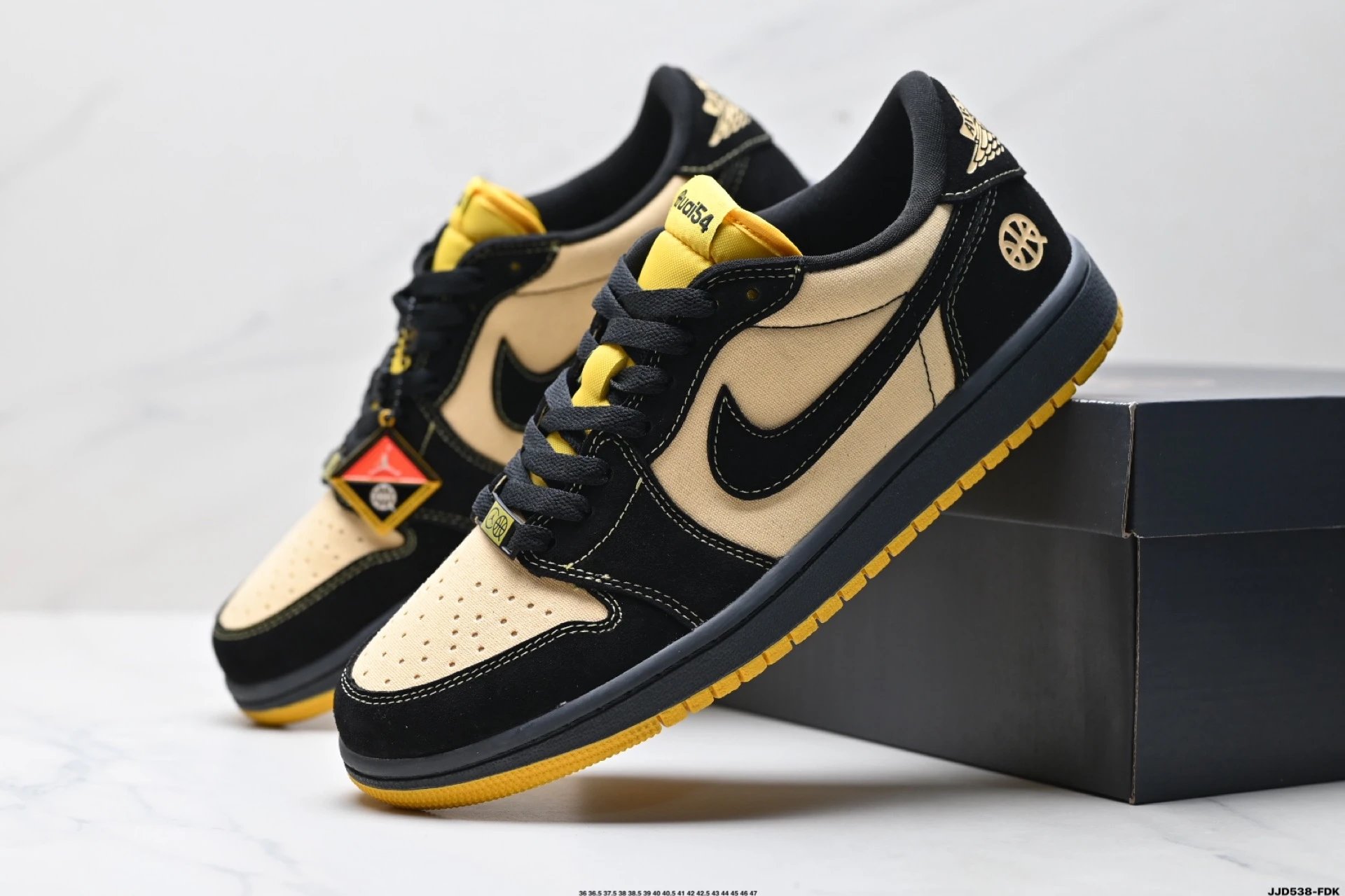 Air Jordan 1 Low Bla