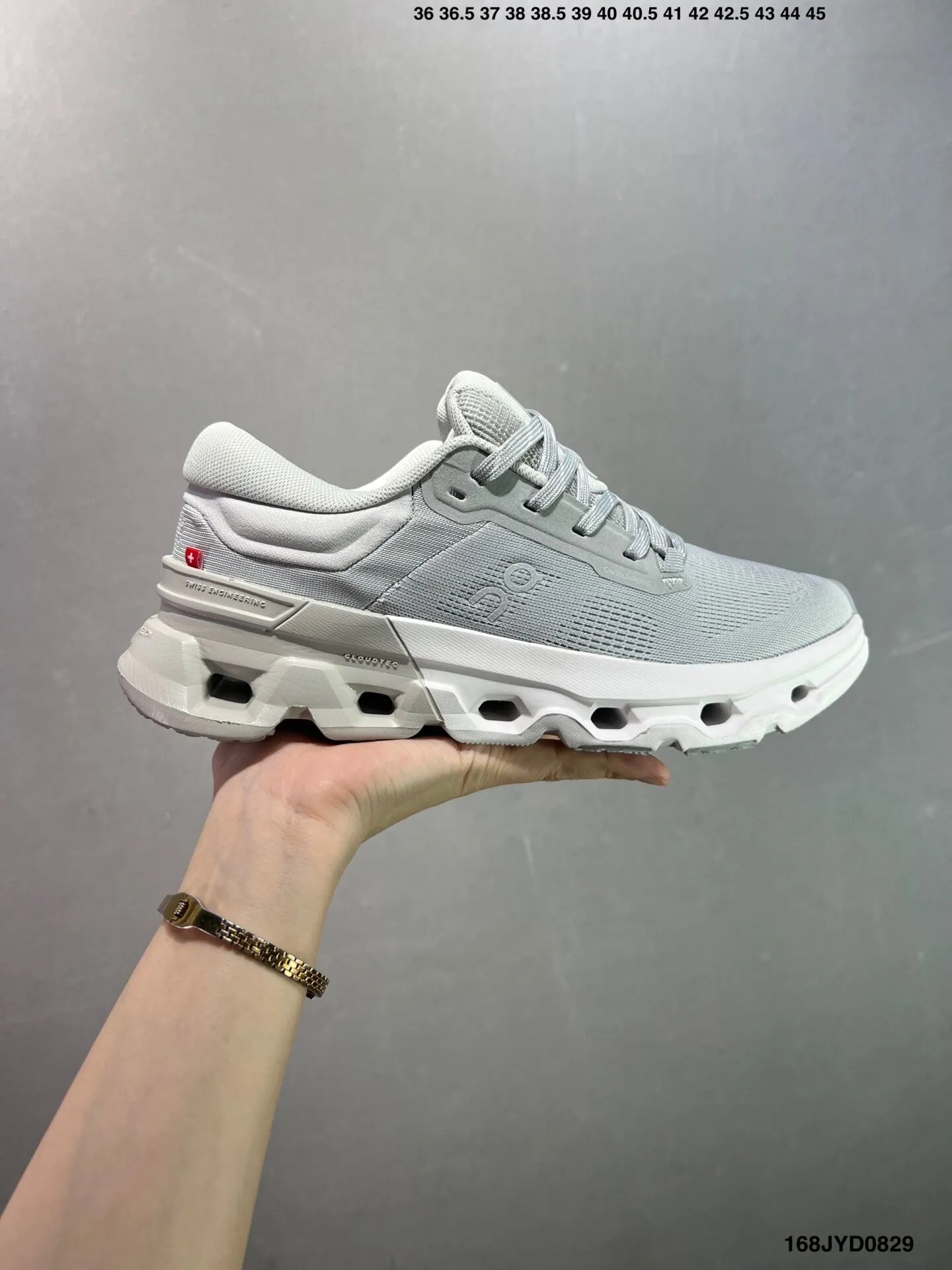 On Cloud X Grey Snea