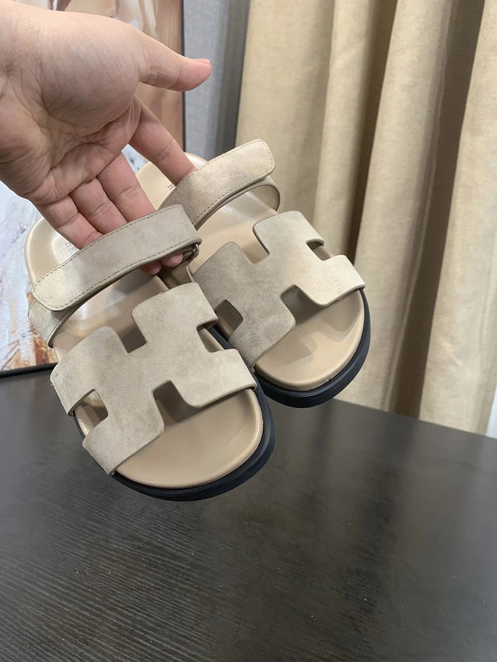 Hermès Color Matching Slippers photo 3