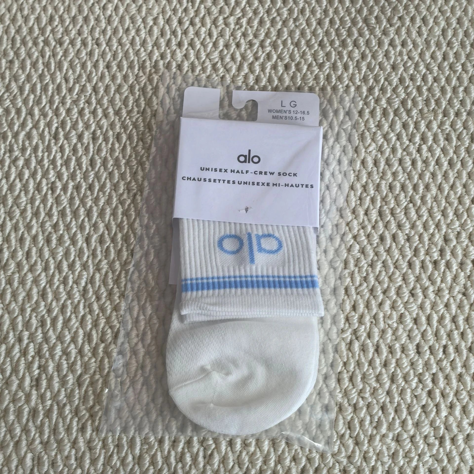 Alo Unisex Half-Crew