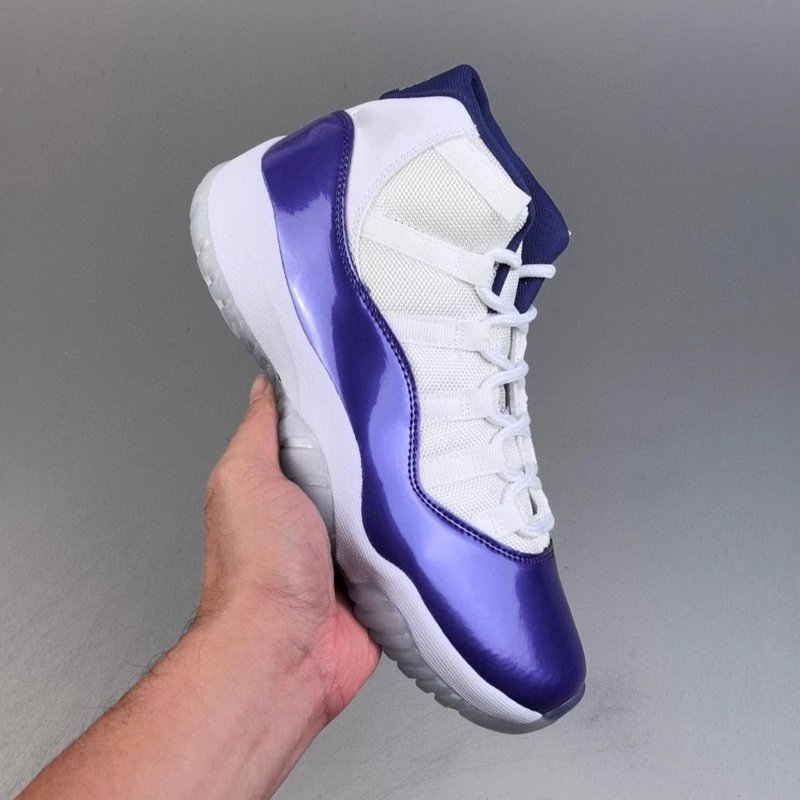 Air Jordan 11 White 