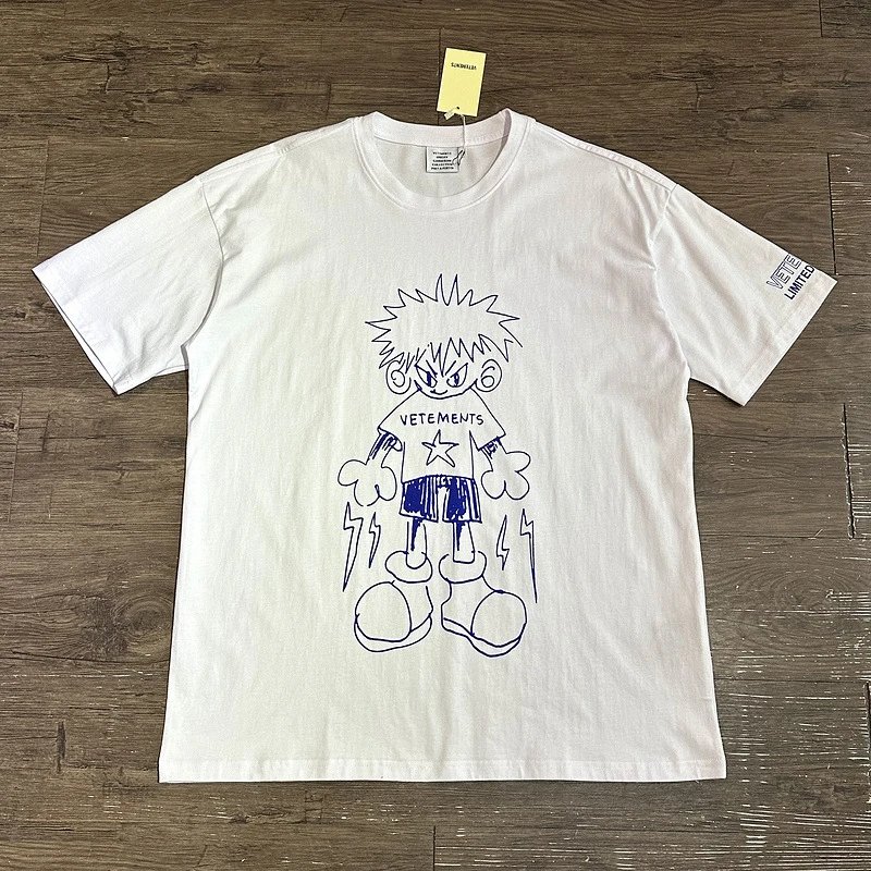 Vetements White T-Sh