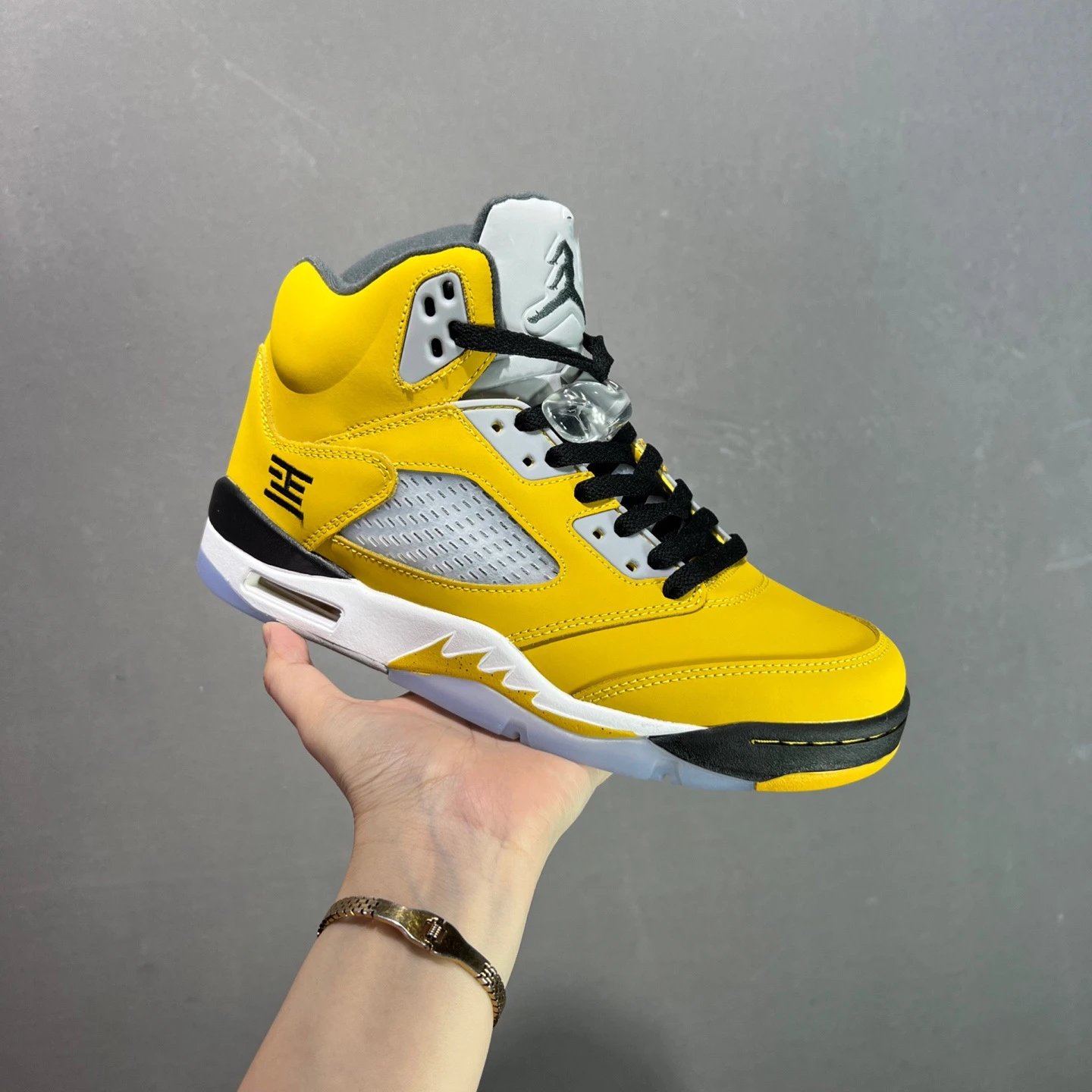 Air Jordan 5 Yellow 