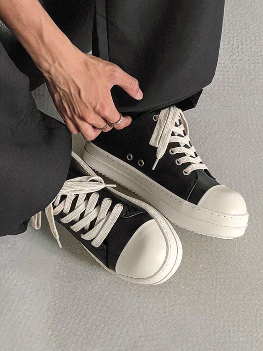Low-Top Casual Sneakers photo 4