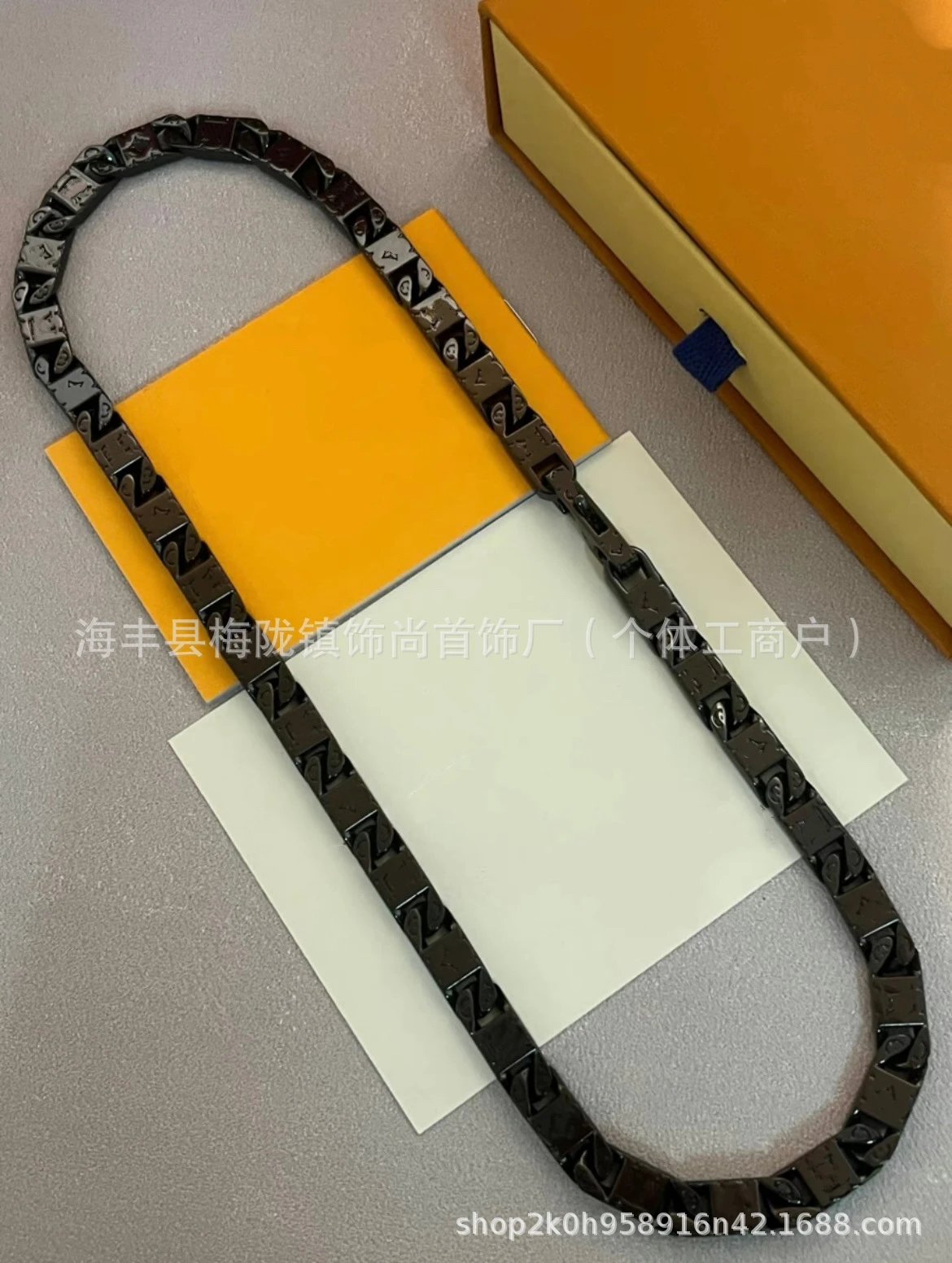 Louis Vuitton Black 