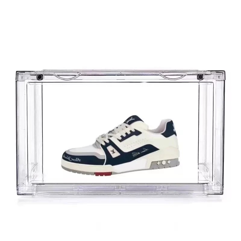 Le Coq Sportif R1000