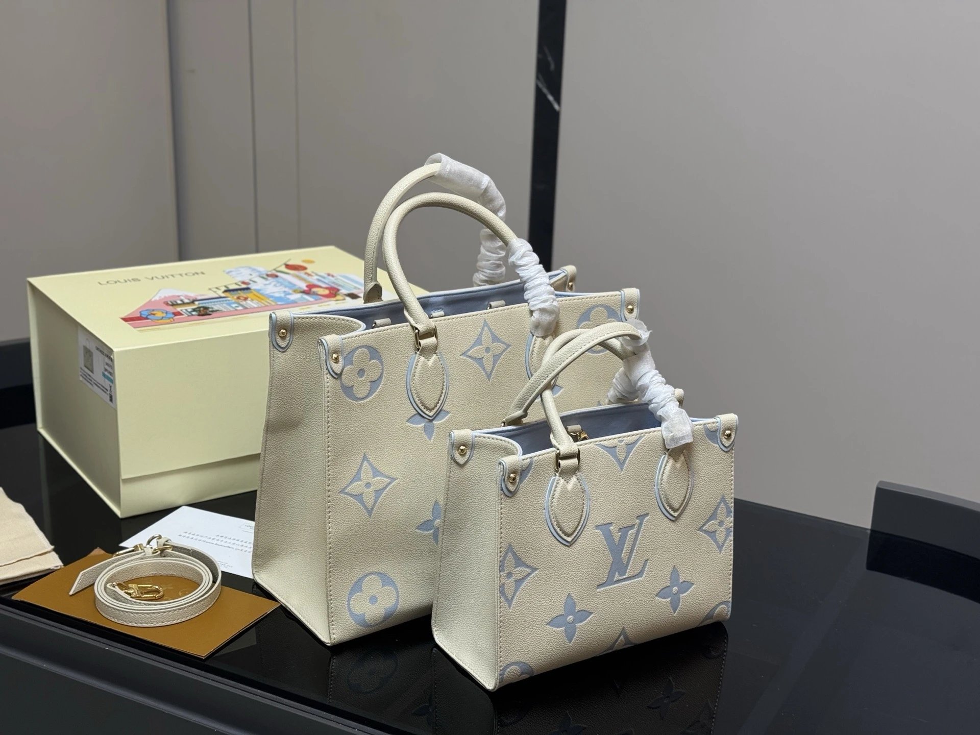 Louis Vuitton Monogr