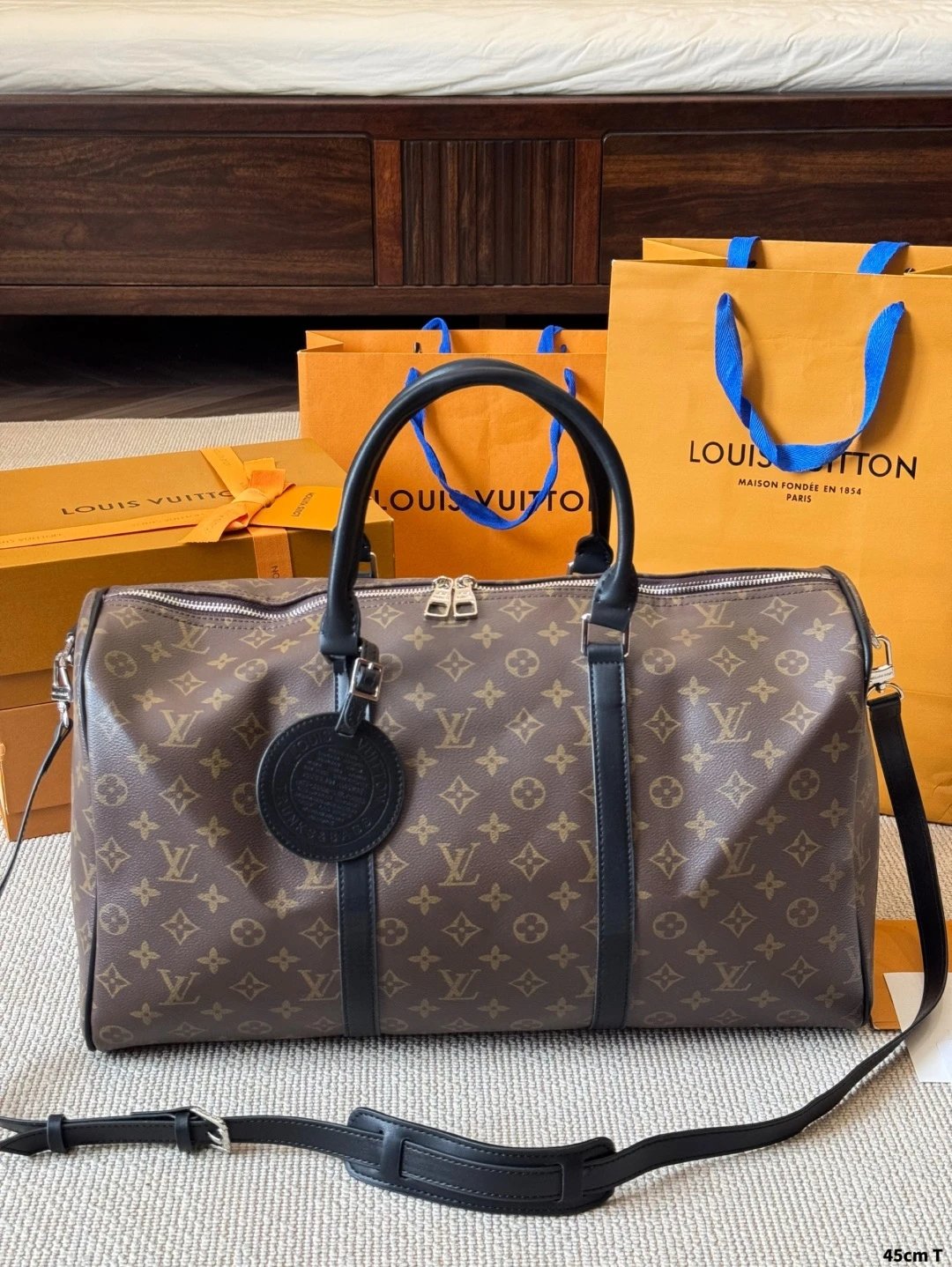 Louis Vuitton Monogr
